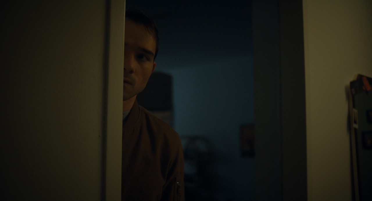 Adorer_Still_1_(c)_Caroline Liebhart